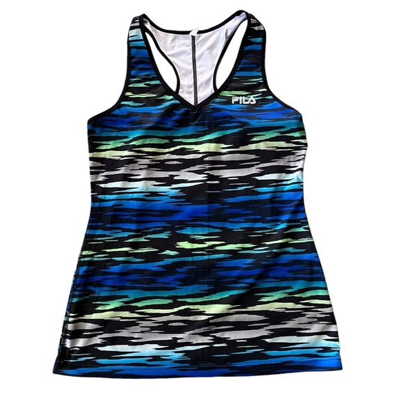 Fila sport/workout tank size large - Picture 3 of 6
